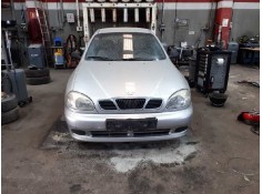 daewoo lanos del año 2000