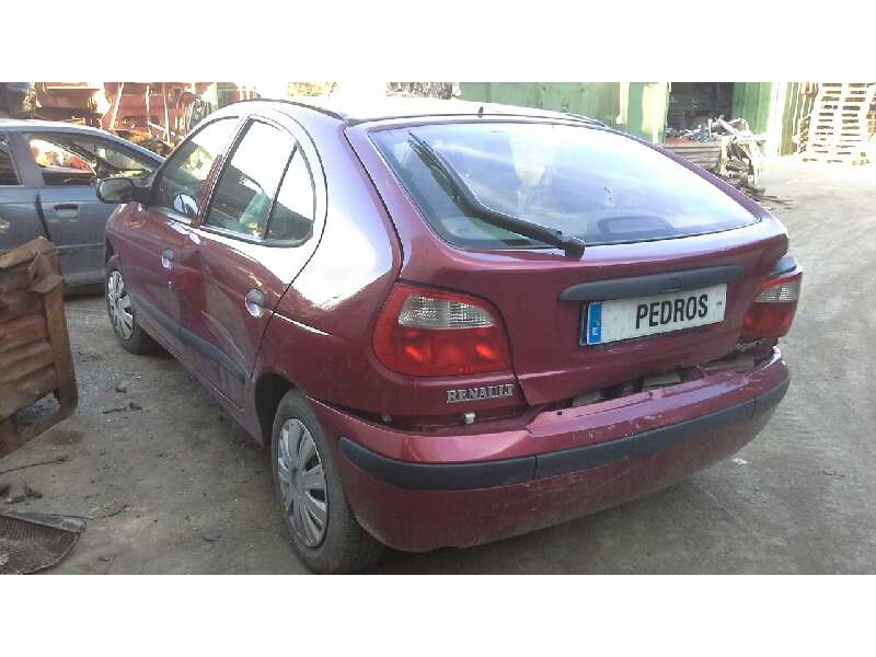 renault megane i fase 2 berlina (ba0) del año 2001