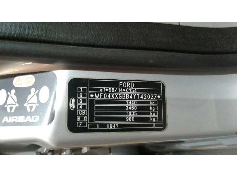 ford mondeo berlina (ge) del año 2001