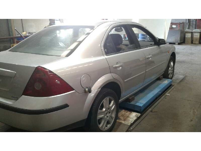 ford mondeo berlina (ge) del año 2001
