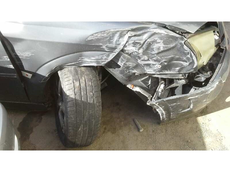 opel vectra c berlina del año 2005