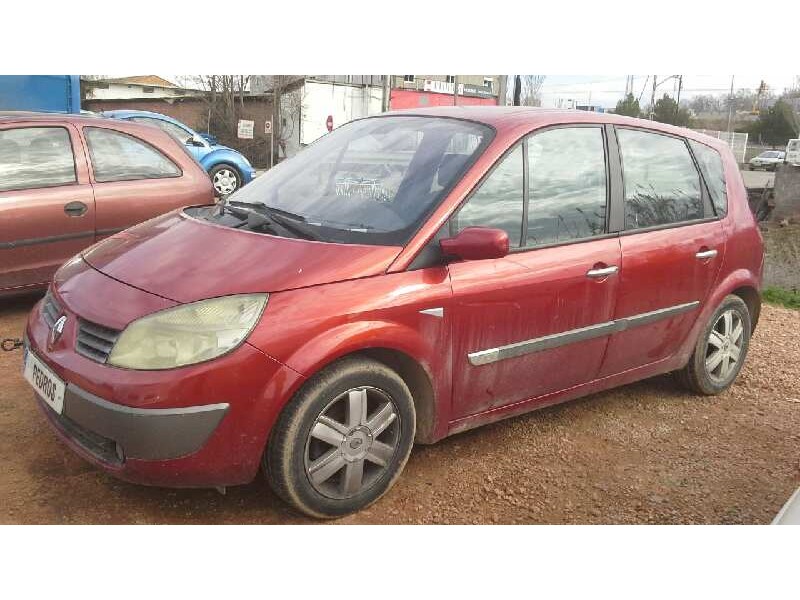 renault scenic ii del año 2004