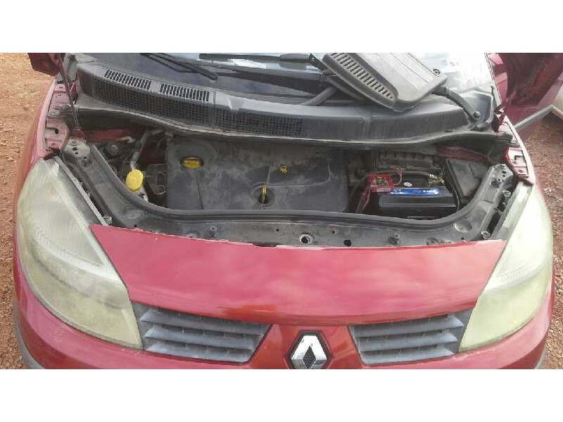 renault scenic ii del año 2004