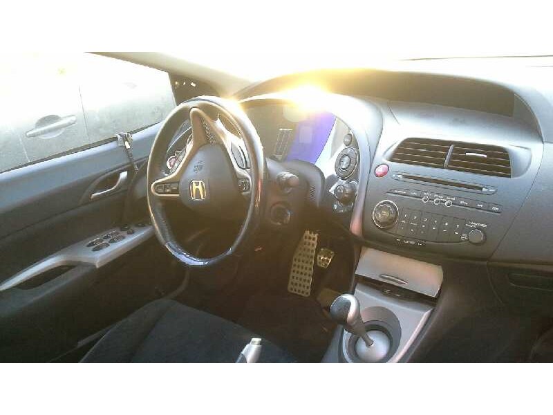 honda civic berlina (fn) del año 2007