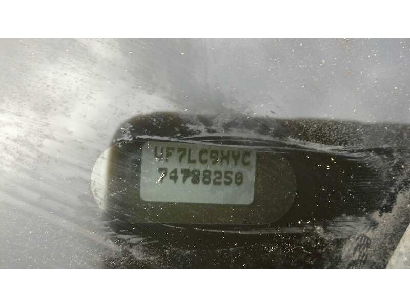 citroën c4 berlina del año 2007