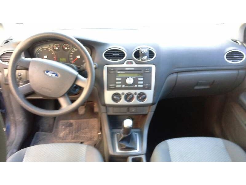 ford focus berlina (cap) del año 2005