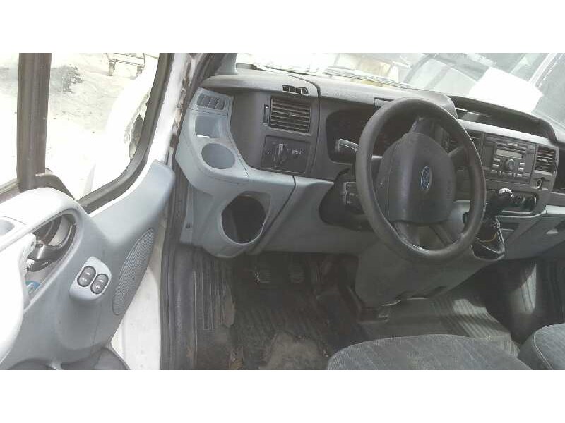 ford transit combi ´06 del año 2009
