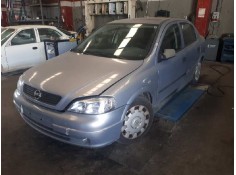 opel astra g berlina del año 2002 2