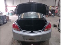 opel insignia berlina del año 2009 2