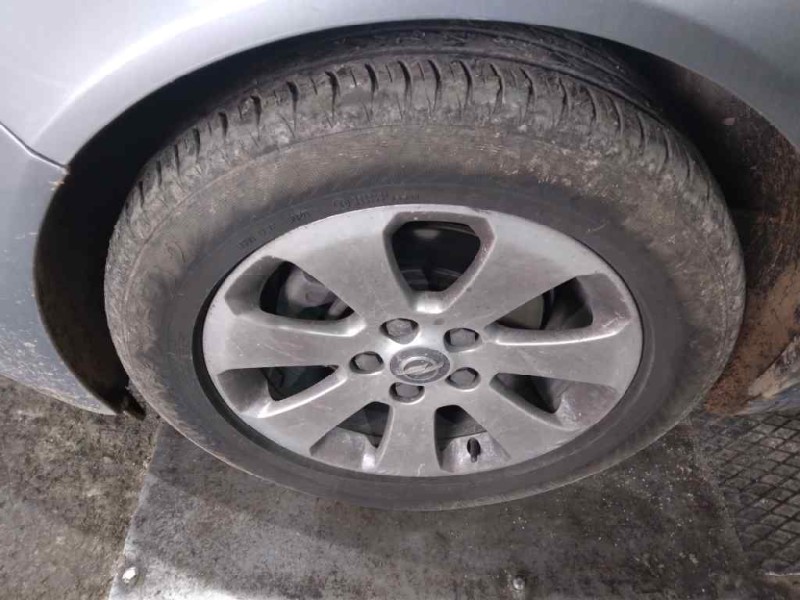 opel insignia berlina del año 2009