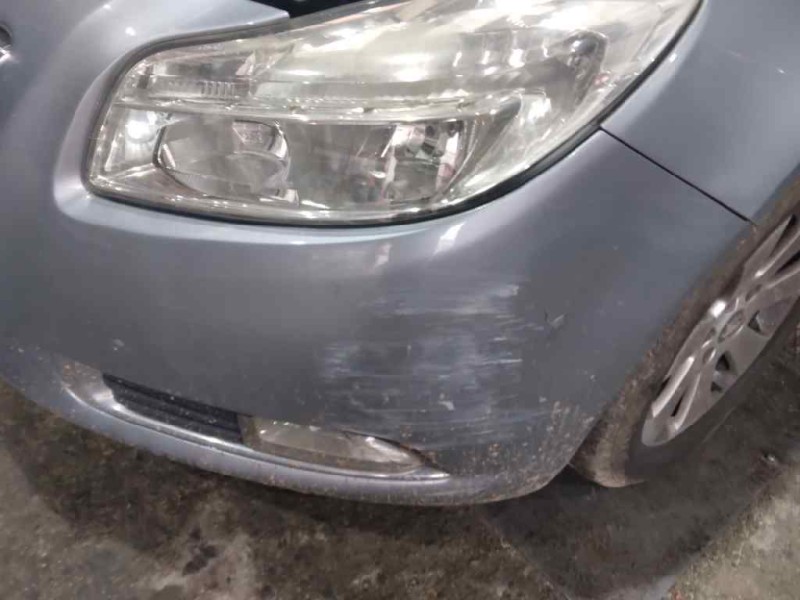 opel insignia berlina del año 2009