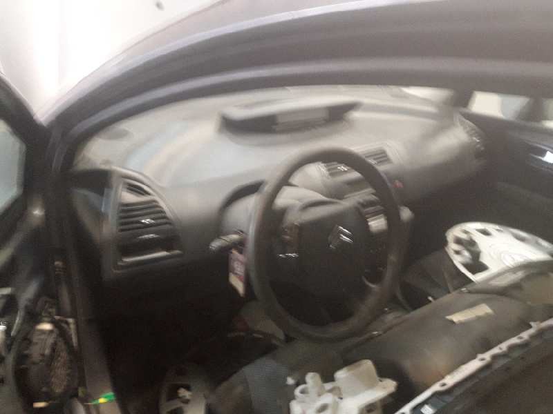 citroën c4 berlina del año 2010