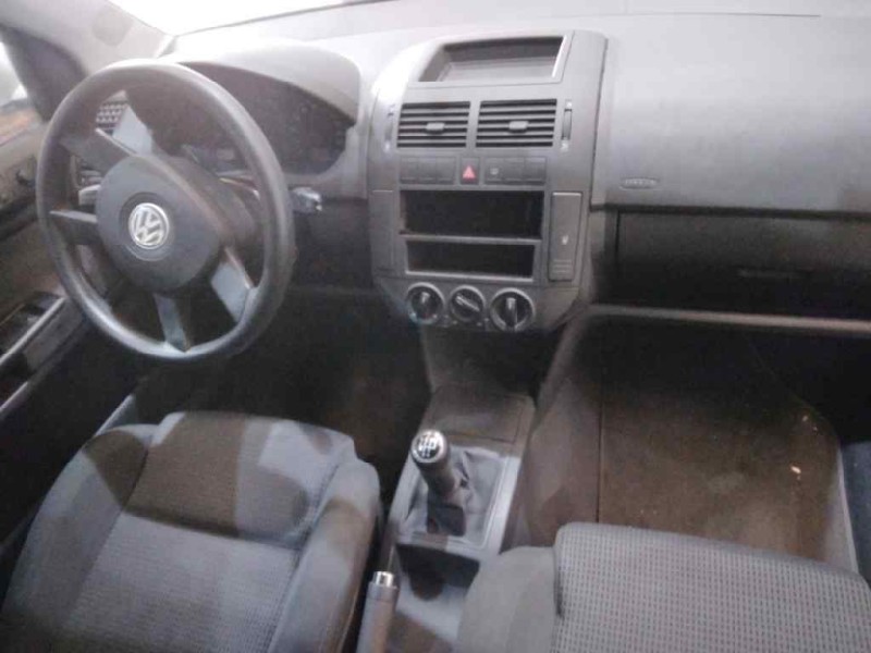 volkswagen polo (9n1) del año 2004