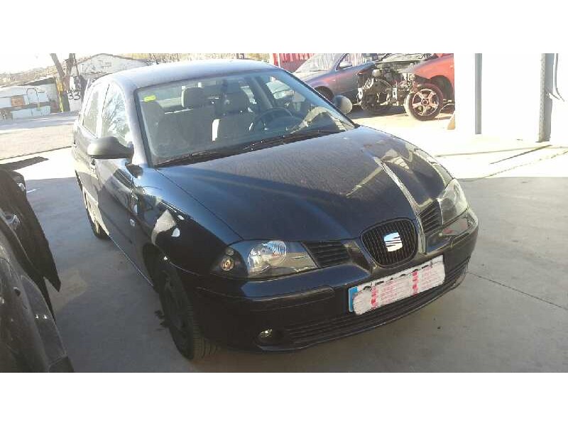 seat ibiza (6l1) del año 2003