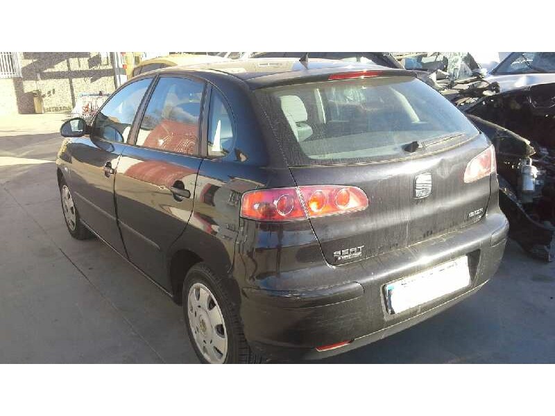 seat ibiza (6l1) del año 2003