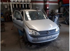 opel corsa c del año 2000