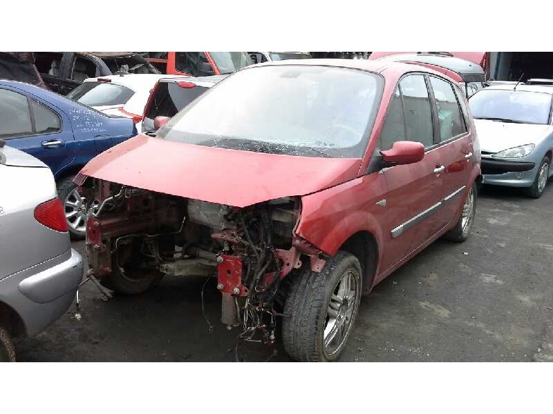 renault scenic ii del año 2004