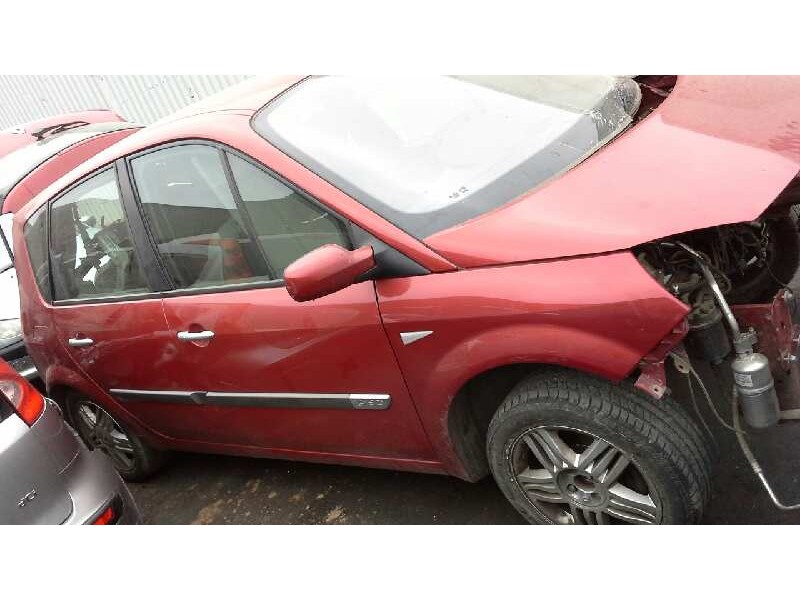 renault scenic ii del año 2004