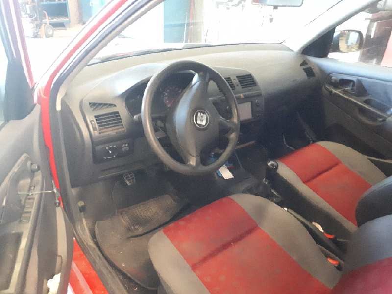 seat ibiza (6k1) del año 2001