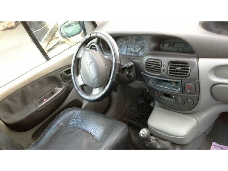 renault scenic (ja..) del año 2001