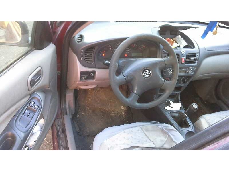 nissan almera (n16/e) del año 2002