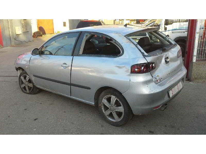 seat ibiza (6l1) del año 2007