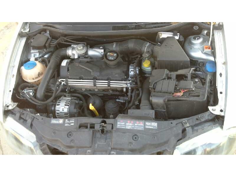seat ibiza (6l1) del año 2007