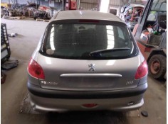 peugeot 206 berlina del año 2003 2
