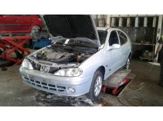 renault megane i fase 2 berlina (ba0) del año 2001