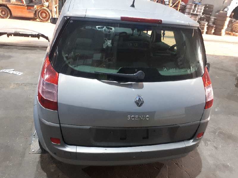 renault scenic ii del año 2004