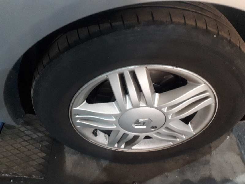 renault scenic ii del año 2004