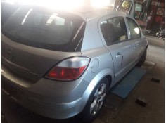 opel astra h berlina del año 2005 2