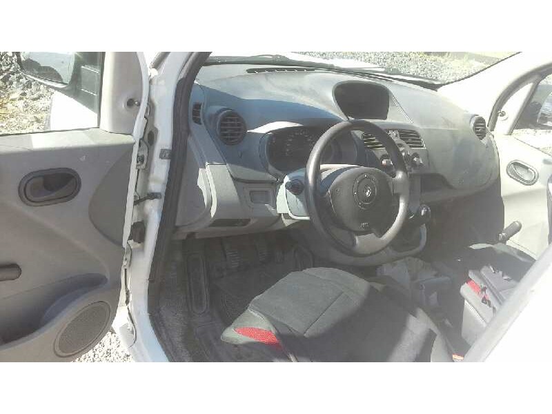 renault kangoo del año 2010