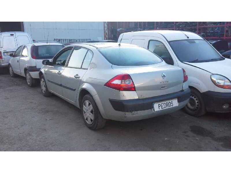 renault megane ii classic berlina del año 2003