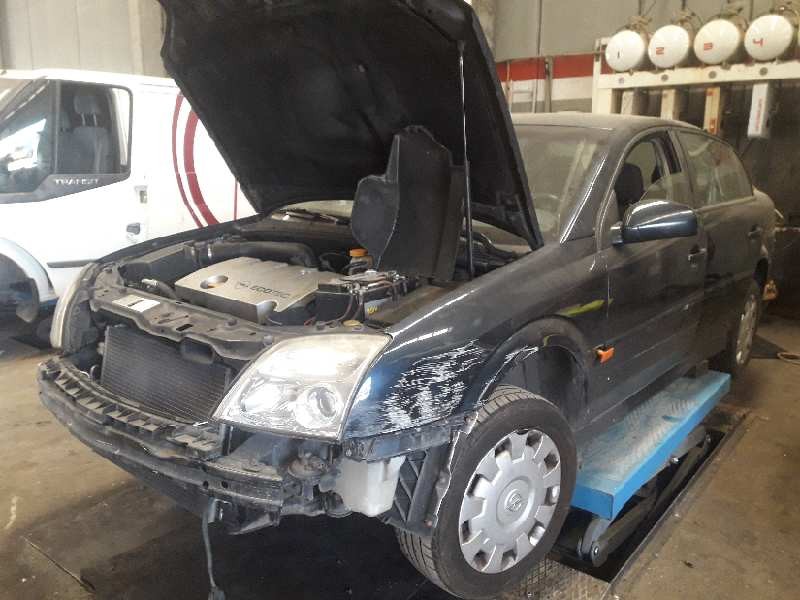 opel vectra c berlina del año 2002