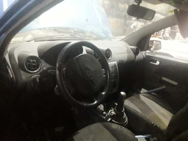 ford fiesta (cbk) del año 2005