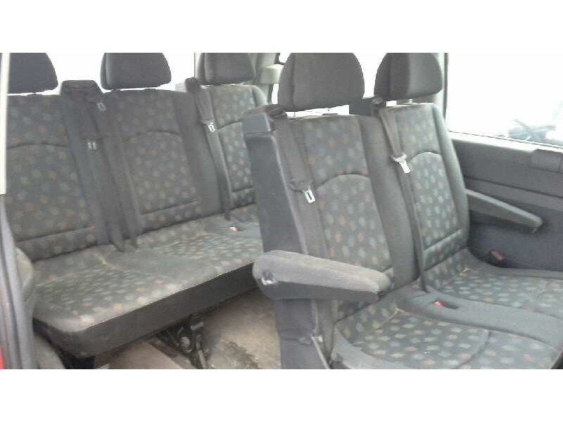 mercedes-benz vito caja cerrada 6.03  del año 2004