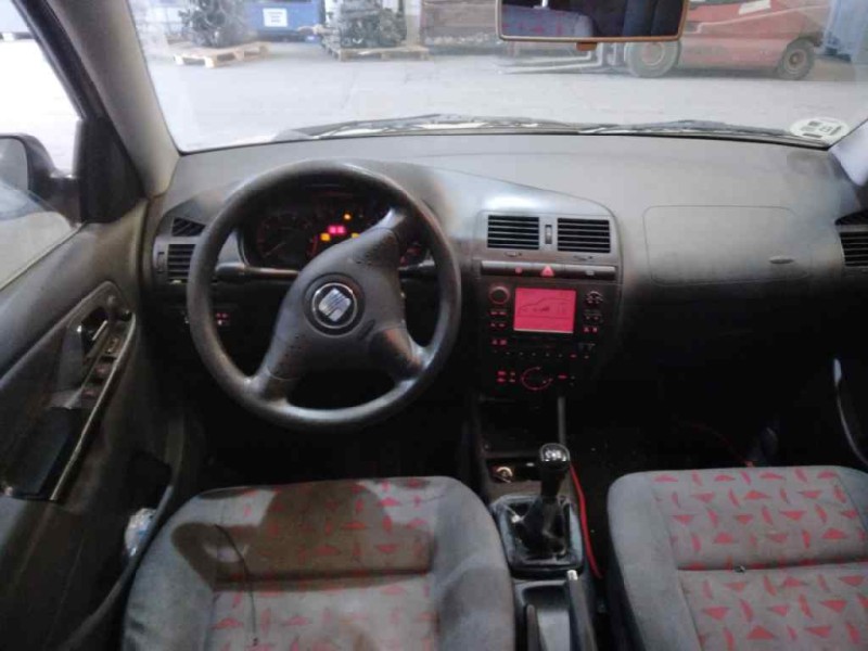 seat cordoba berlina (6k2) del año 2001