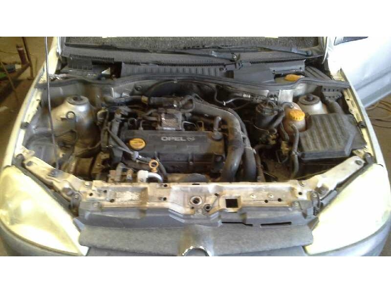 opel combo (corsa c) del año 2002