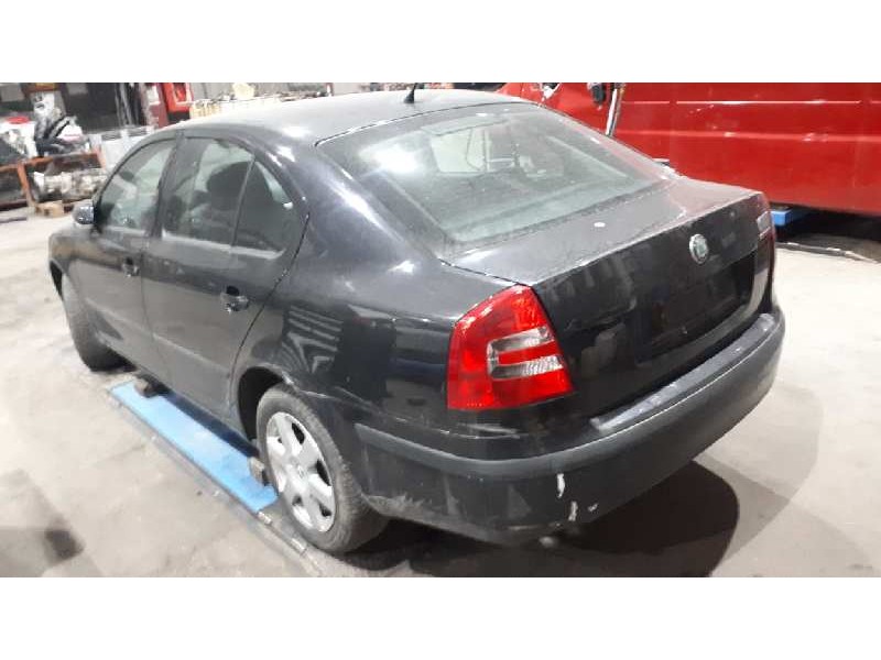 skoda octavia berlina (1z3) del año 2008