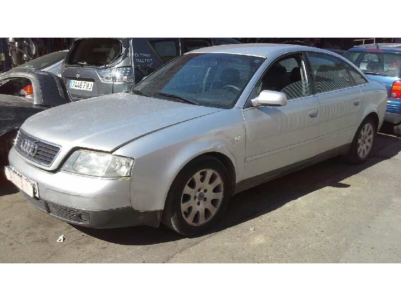 audi a6 berlina (4b2) del año 2000