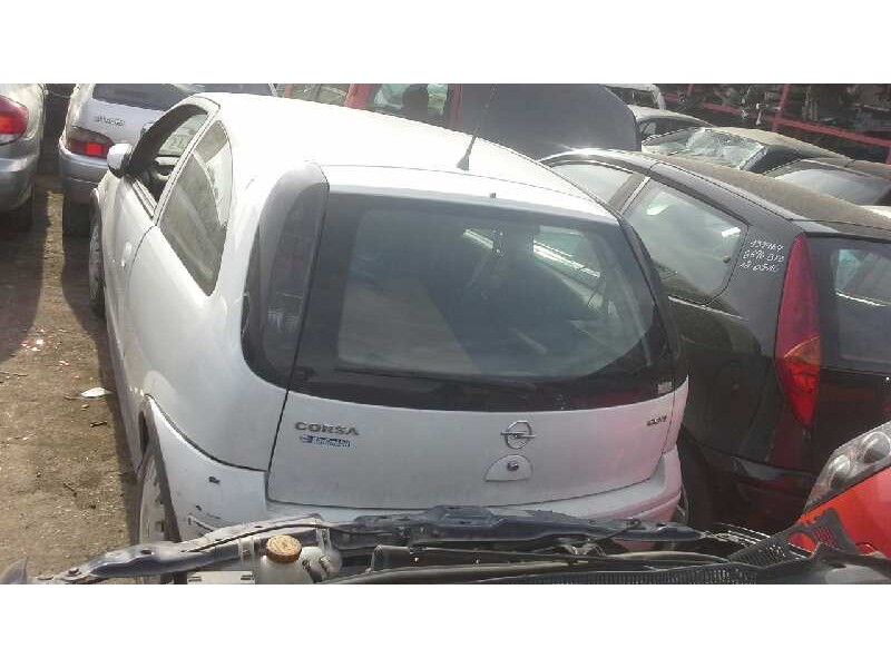 opel corsa c del año 2006