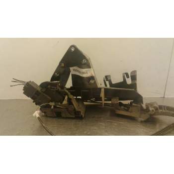 Recambio de cerradura puerta delantera derecha para ford focus berlina (cap) ambiente (d) referencia OEM IAM 3M5AR21812AM  
