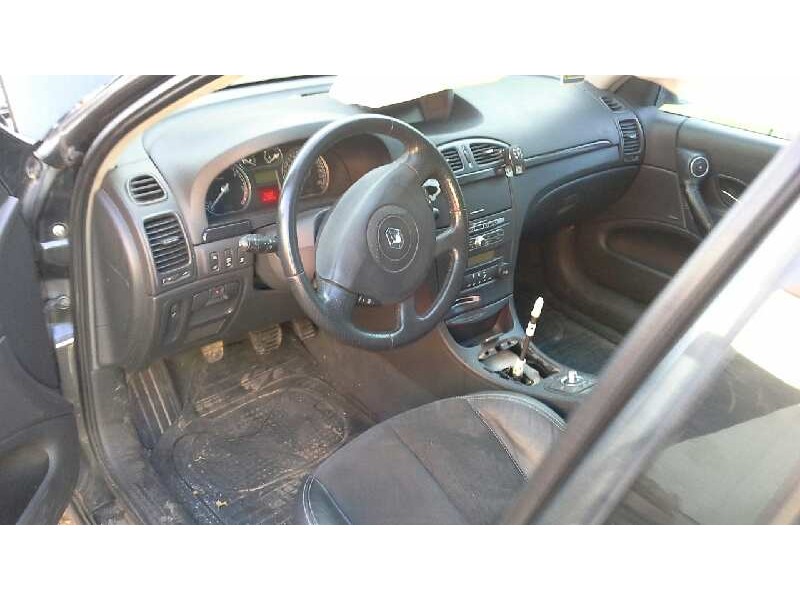 renault laguna ii (bg0) del año 2001