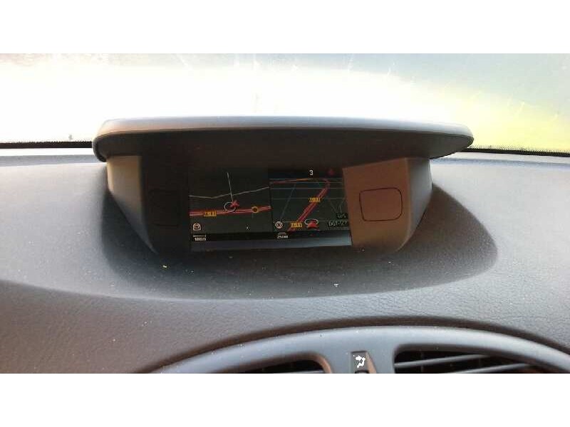 renault laguna ii (bg0) del año 2001