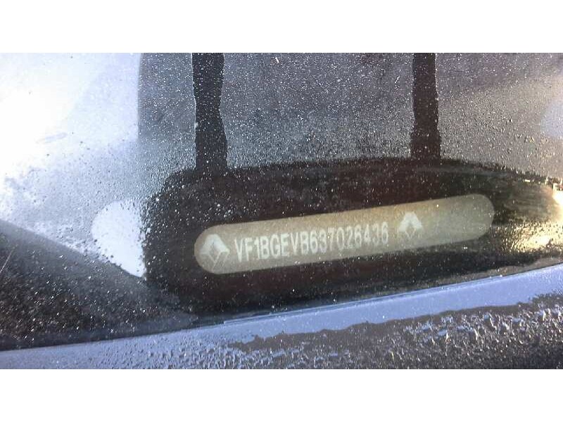 renault laguna ii (bg0) del año 2001