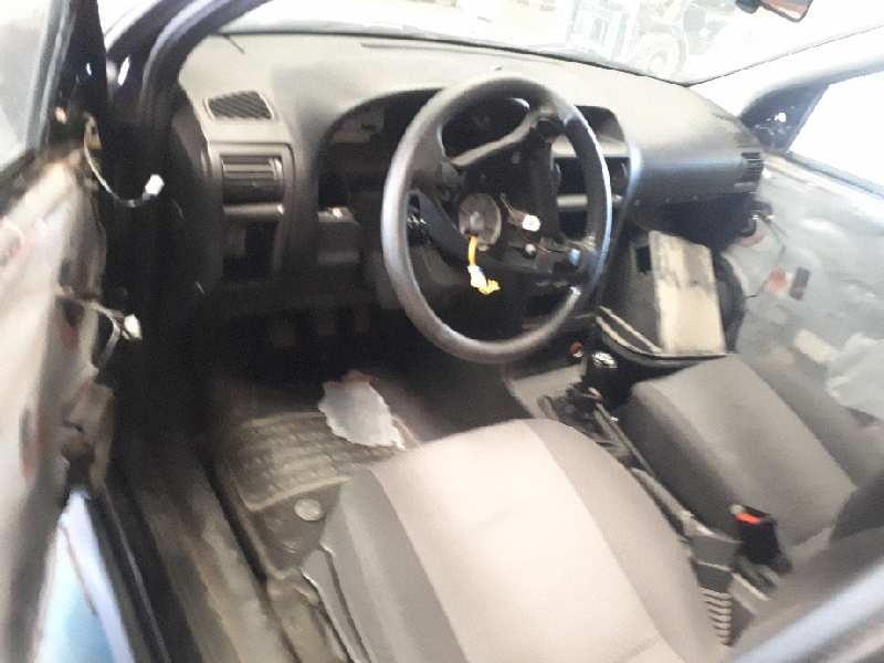 opel astra g berlina del año 2003