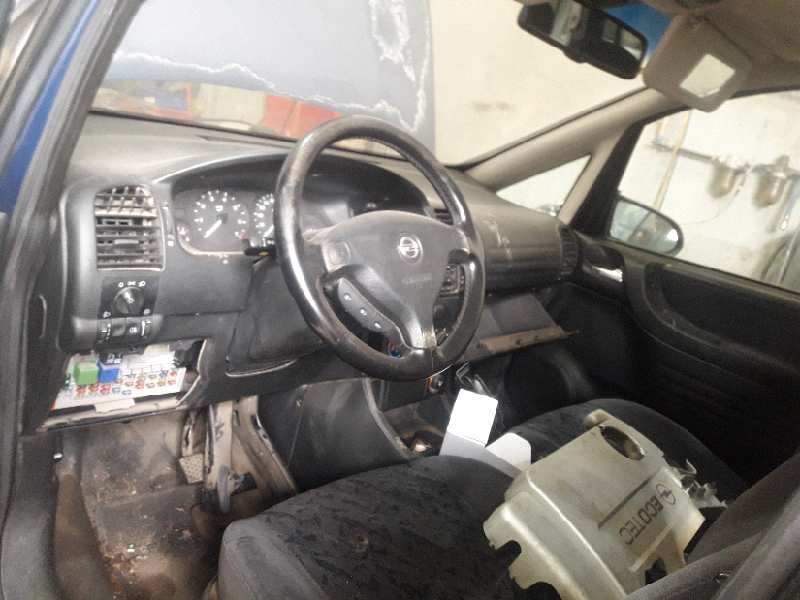 opel zafira a del año 2002