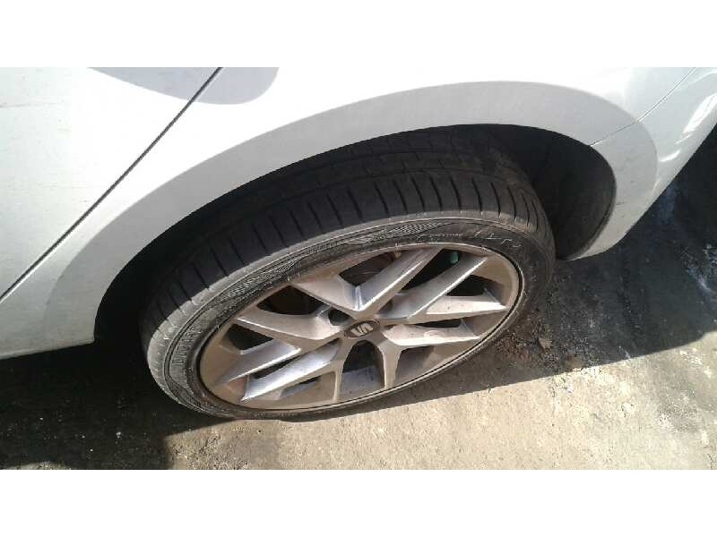 seat leon (5f1) del año 2013