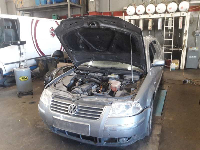 volkswagen passat variant (3b6) del año 2004